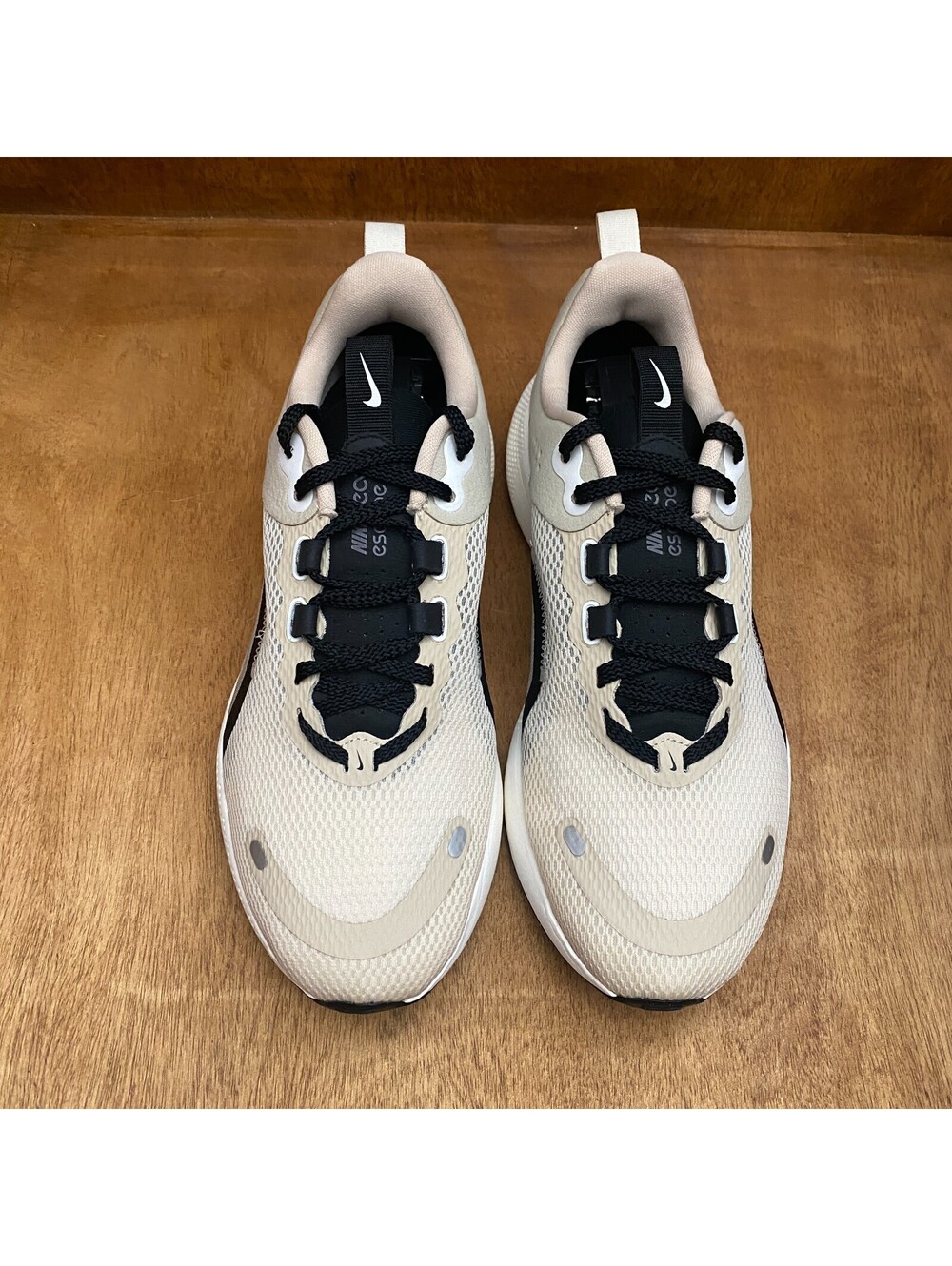 Nike React Escape Run 2 Shoes Women Sz 8 Sandrift Sail Beige Sneakers DJ9976-100 - Picture 4 of 15